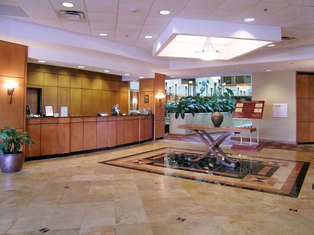 Embassy Suites By Hilton Atlanta Альфаретта Интерьер фото
